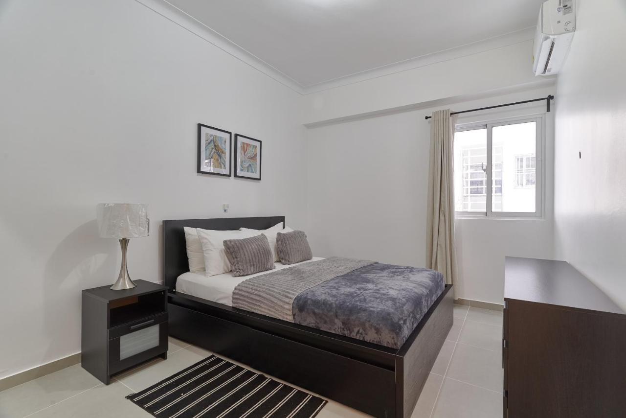 Dom. Rep. Exclusive 2 Bed Apt. Evaristo Morales Santo Domingo Exterior photo